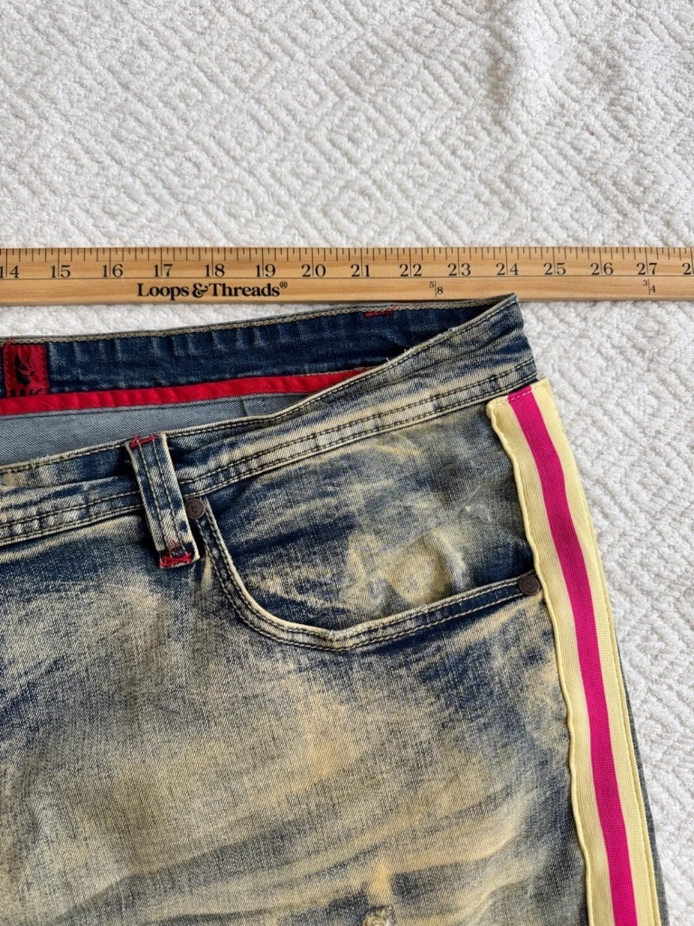Makobi Washed Distressed Men's Straight Jeans with Pink Side Stripe Sz 48